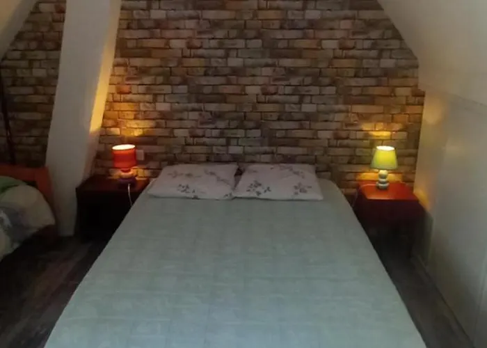 La Chatre Bed and breakfast